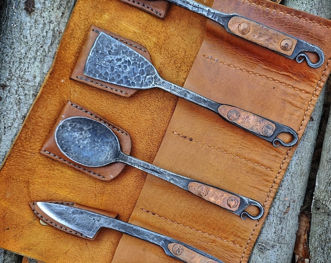 primitive kitchen set