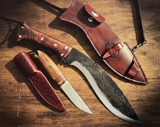 Blacksmith hand forge engraving custom knife with leather sheath
