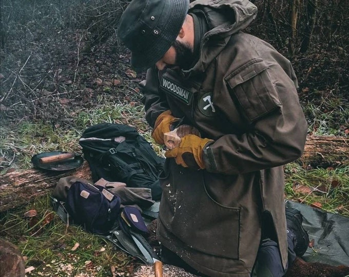 Bushcraft anorak wind stopper real outdoor clothe you dont feel the cool man wear uniquie style outdoor fashion it is also usefull for man