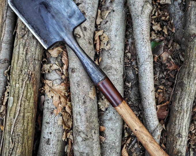 Handmade Blacksmith Survival Shovel: Forge Carbon Steel Bushcraft Tool