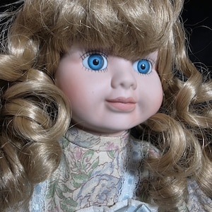 haunted doll (HauntedHunies Nisha) Negative, Creepy, Horror, Active, Please Read
