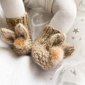 Baby Bunny Boots - merino wool - with pompom - with cute bunny ears - baby shoes - fluffy