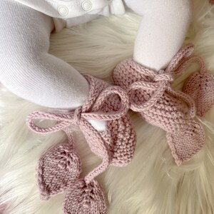 Ballerines pour bébés en laine mérinos aux feuilles douces, en rose image 3
