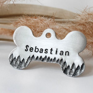 Médaille d'identification pour animal de compagnie | Estampée à la main | Bois, arbres, médaille pour chien dans la forêt, médaille pour chat, médaille personnalisée pour animal de compagnie, collier pour chien, articles pour animaux de compagnie