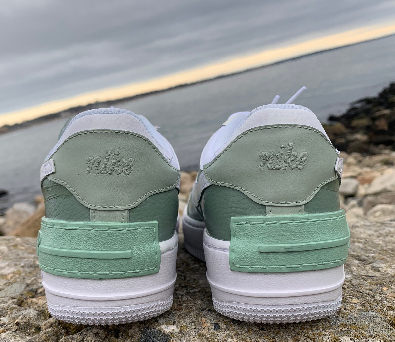 airforce 1 shadow in sage green