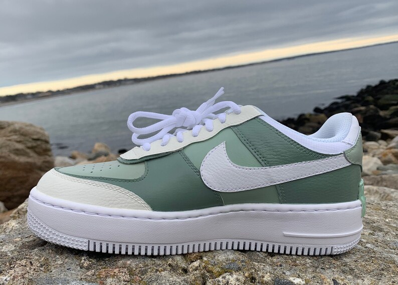 Custom Nike Air Force shadow sage/pistachio green | Etsy