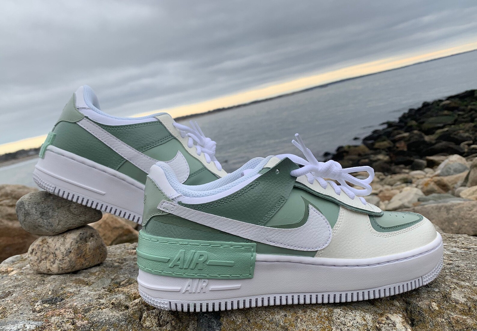 Custom Nike Air Force shadow sage/pistachio green | Etsy