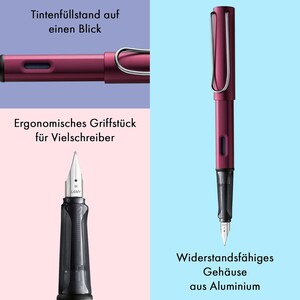 May include: A burgundy fountain pen with a silver clip and a transparent ink window. The pen has a silver nib and is made of aluminium. The text "Tintenf&uuml;llstand auf einen Blick" is visible in the top left corner of the image. The text "Ergonomisches Griffst&uuml;ck f&uuml;r Vielschreiber" is visible in the bottom left corner of the image. The text "Widerstandsf&auml;higes Geh&auml;use aus Aluminium" is visible in the bottom right corner of the image.