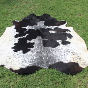 Black and White Cowhide Rug Brazilian Cowhide Rug Natural Cowhide Floor Rug on SALE