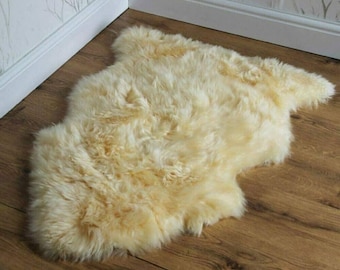 Tapis en peau de mouton véritable, tapis en peau de mouton, couverture en peau de mouton, fourrure champagne, peau de mouton simple, environ 20 pouces x 30 pouces