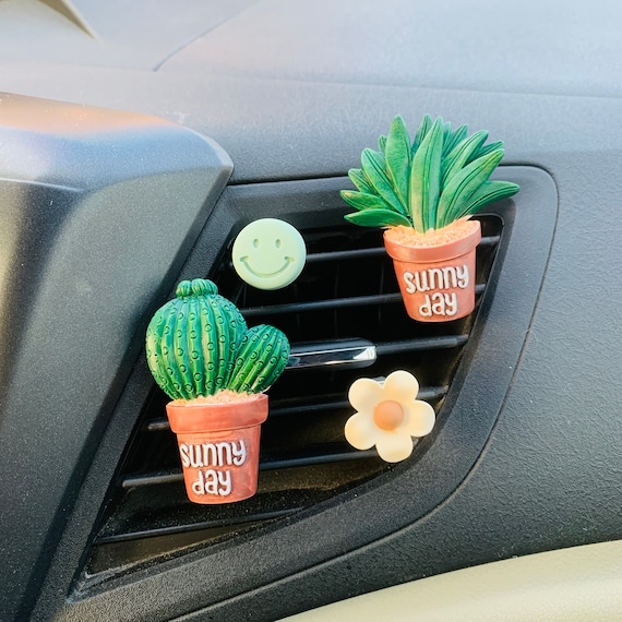 Frienda 5Pcs Cute Flower Car Accessories Set Daisy Steering Wheel Cover  with Colorful Air Vent Clips Floral Flower Car Accessories for Women Men  Girls