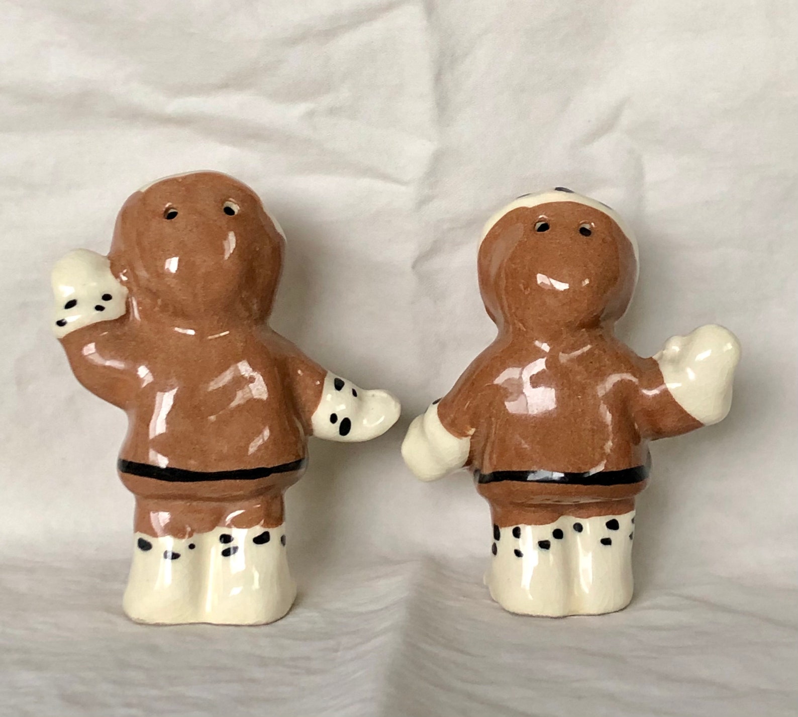 Eskimo Couple Salt and Pepper Shakers Etsy