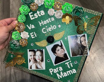 Graduation cap topper, flowers