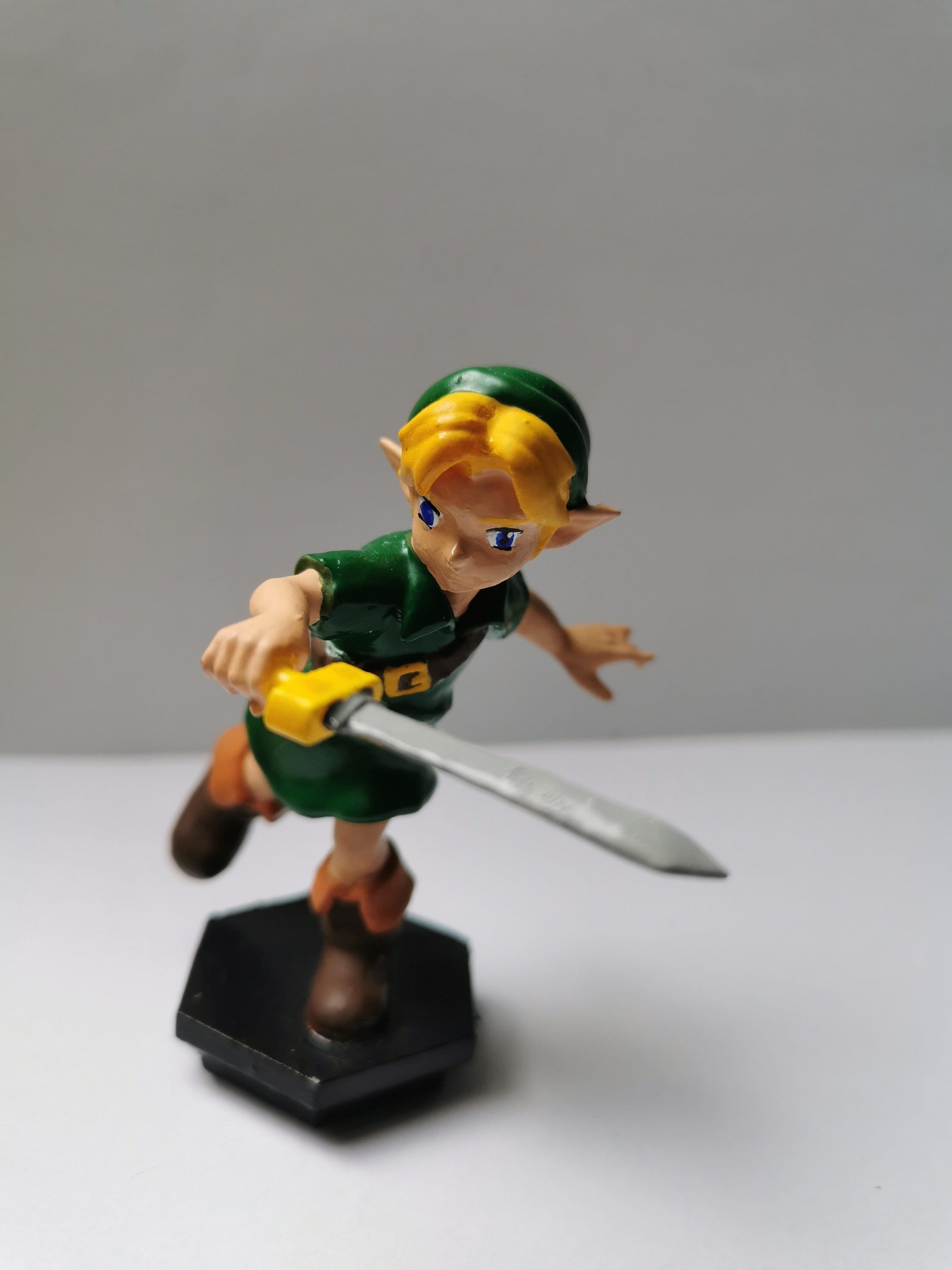 Legend Of Zelda Ocarina Of Time Hero Of Time Link Custom Handmade Resin