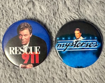 Juego de botones de 1,5" de Misterios sin resolver y rescate 911