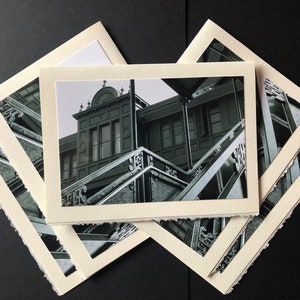 ニューヨーク市ブロンクス区の地下鉄駅（242 丁目の 1 番線）の写真を載せたグリーティング カード 5 枚（5 x 7 インチ）