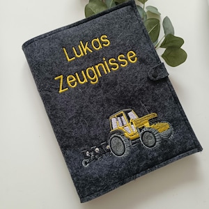Zeugnismappe für Jungs - personalisierbar mit Namen -Trecker - optimales Geschenk zur Einschulung *EXPRESSANFERTIGUNG MÖGLICH*