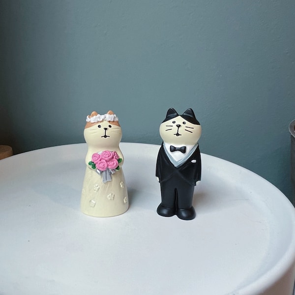 Cat Wedding Figures, Set of 2, Super Cute Cat Newlyweds, Cat Lovers Figures, Wedding Gifts