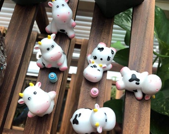 Super Cute Cow Figurines, 1.5&quot; tall, Set of 6 pieces, Great Gift