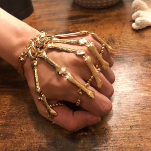 Super Cool Demon Claw Bracelet and Rings, Stretchable Size, Gold Color(Best fit for women)