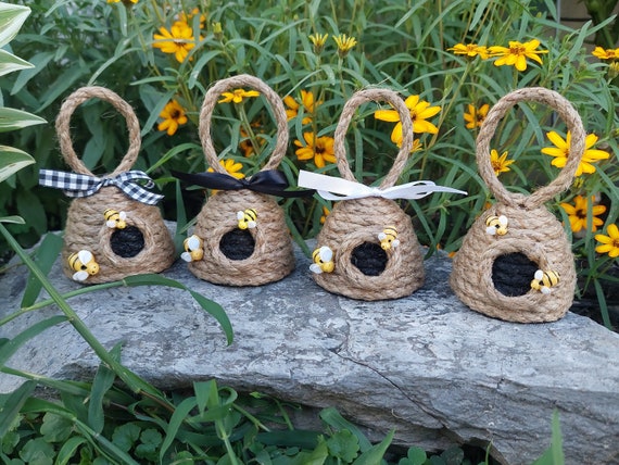 Mini Jute Hive, Bee Hive, Bee Skep Hive, Bee Tier Tray, Kitchen Decor, Bee  Decor, Bee Decorations, Happy Bee Day, Mommy to Bee,country Decor 
