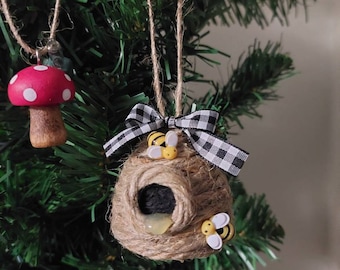 Jute Bee Hive ornament, skep hive, bee ornament, Christmas ornaments, save the bees