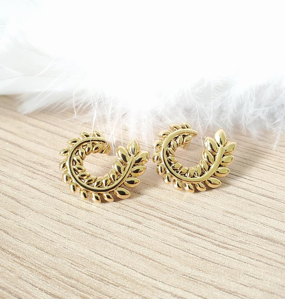 2 pièces Boucles d'oreilles en acier de titane au nouveau design