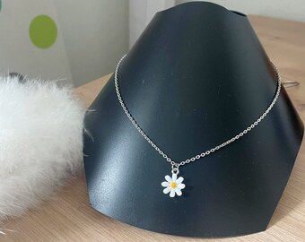 Collier marguerite - Pendentif fleur - collier fille acier inoxydable - Idée cadeau anniversaire argenté pour femme et fille personnalisé