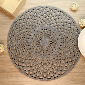 Felt Coaster / Kitchen Accessories / Dining Table Décor / Kitchen Coaster