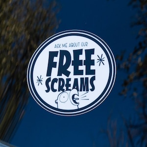 Free Screams Funny Parrot Vinyl Bird Sticker