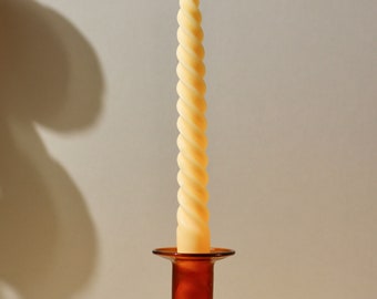 does anyone know how to make 100% beeswax spiral taper candles shiny?! 😩  1st pic is what i'm trying to achieve and the 2nd pic is what mine look  like 🥲 : r/candlemaking