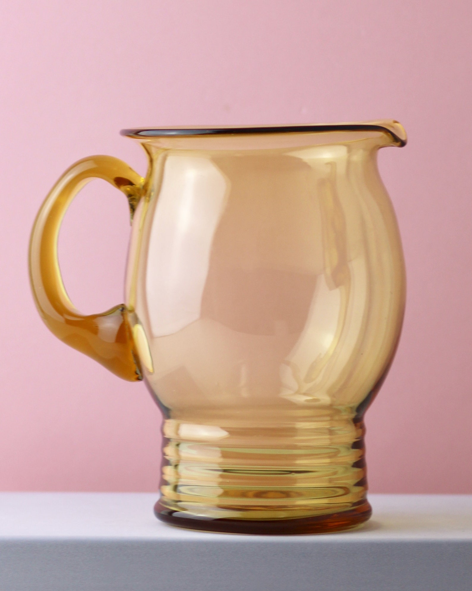 glass pimms jug