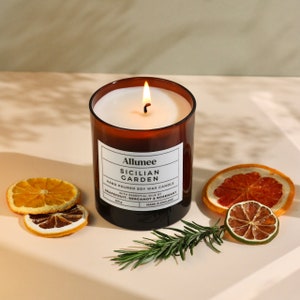 Handmade Grapefruit, Bergamot & Rosemary Energising Uplifting Eco Soy Wax Luxury Amber Glass Vegan Scented Candle Containing Essential Oils