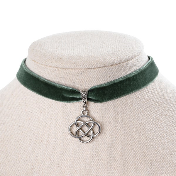 Green Velvet Choker Necklace With Celtic Knot Charm, Antique Silver Celtic Knot Choker, Irish Jewelry, Retro Choker, Celtic Gift