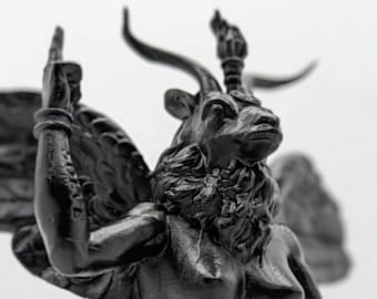 悪魔の手　devil's hand 彫刻オブジェ　ディスプレイ Amazon.co.jp: 樹脂の悪魔の手、幽霊の手彫刻 - ハロウィンの