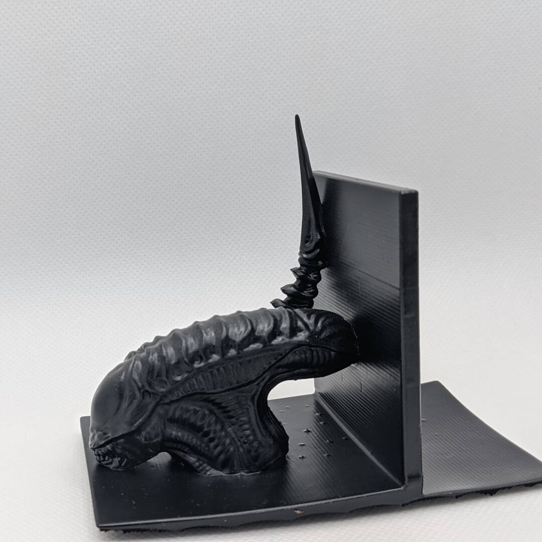 Alien Bookend Xenomorph H.r. Giger Inspired Bookend Handmade Etsy