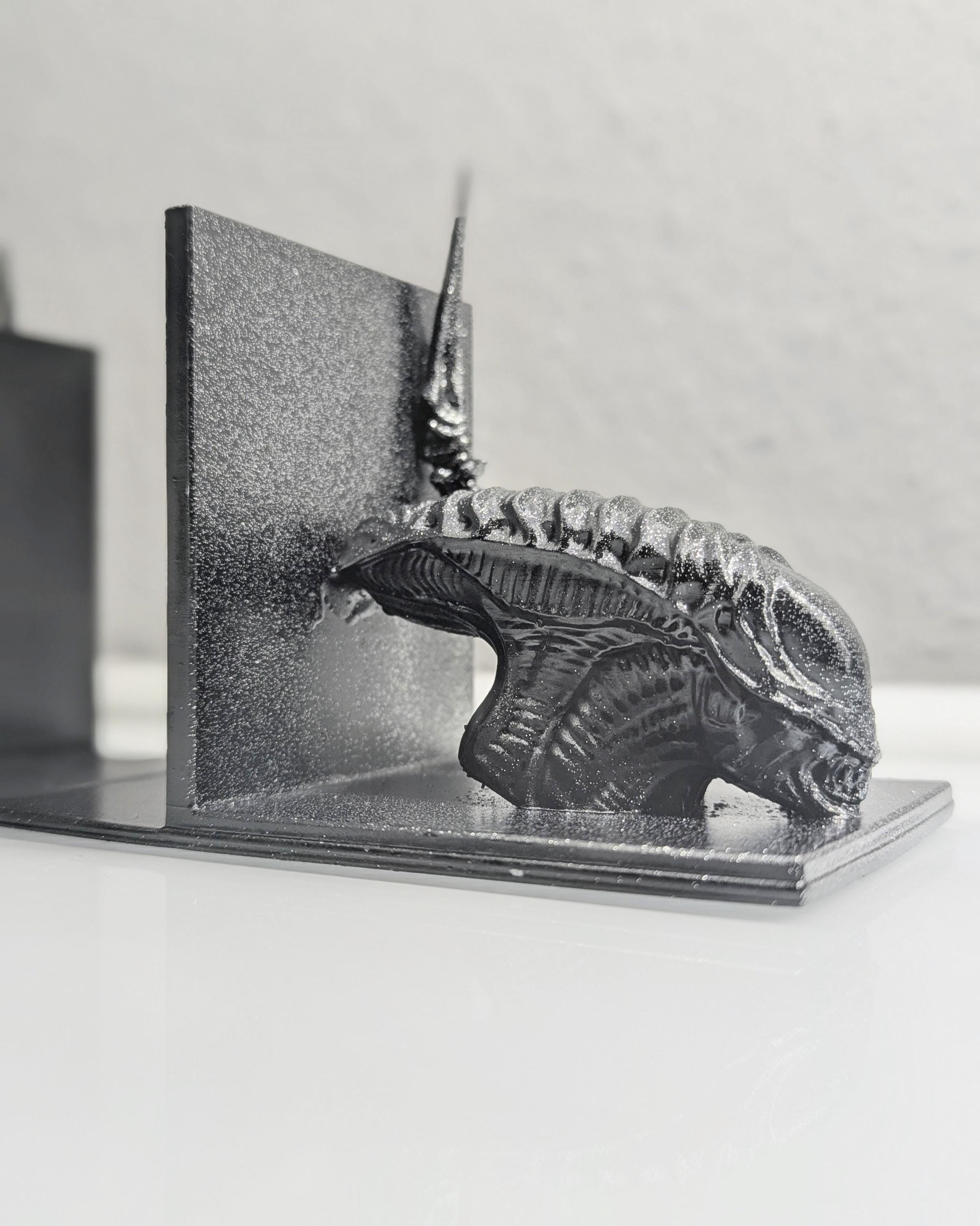 Alien Bookend Xenomorph H.r. Giger Inspired Bookend Handmade Resin 3D ...