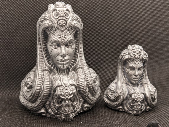 Buy H.R. Giger Bust Statue Sculpture Bust HR Giger Sculpture Resin  Decoration Online in India - Etsy