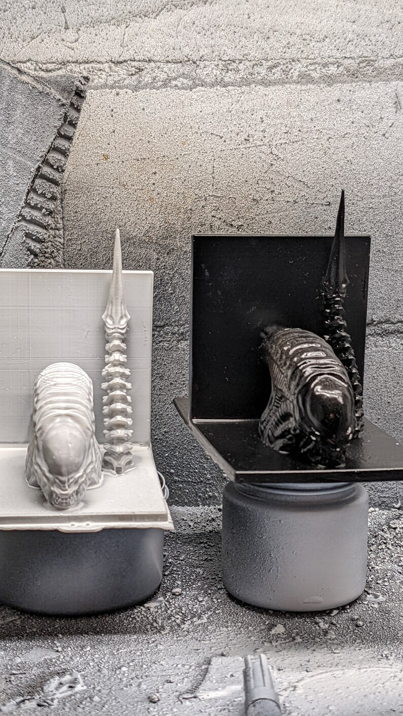 Alien Bookend Xenomorph H.r. Giger Inspired Bookend Handmade Etsy