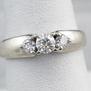 2.70 CT Round Cut Anniversary Ring, 14K White Gold Moissanite Engagement Ring, Promise Gift Ring For Woman, Round Wedding Ring For Her