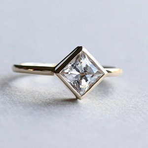2.5 CT Princess Cut Moissanite Engagement Ring, 14K White Gold Solitaire Wedding Ring, Bridal Promise Ring, Princess Anniversary Gift Ring