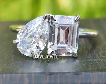 Toi Et Moi Engagement Ring 14K White Gold Emerald And Pear Moissanite Wedding Ring Two Stone Anniversary Ring For Woman Promise Ring For Her