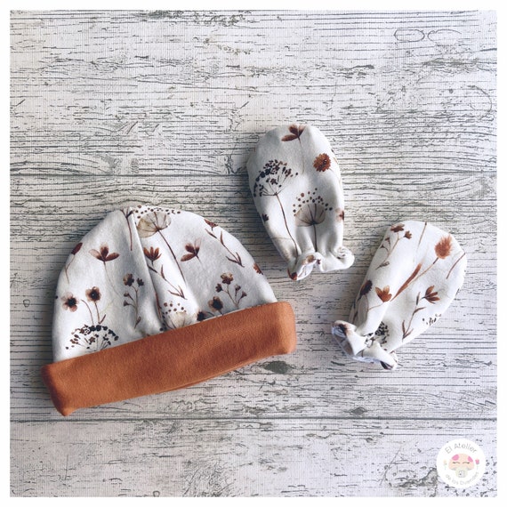 Conjunto primera puesta para bebé, gorrito y Gorritos de