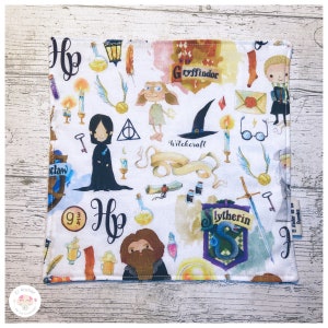 Toalla multiusos para los bebes y pequeños " Harry Potter". Paño o servilleta de tela absorbente para bebés y pequeños