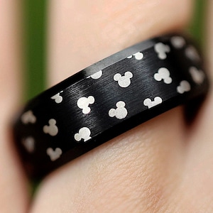 Mickey mouse top spinner ring