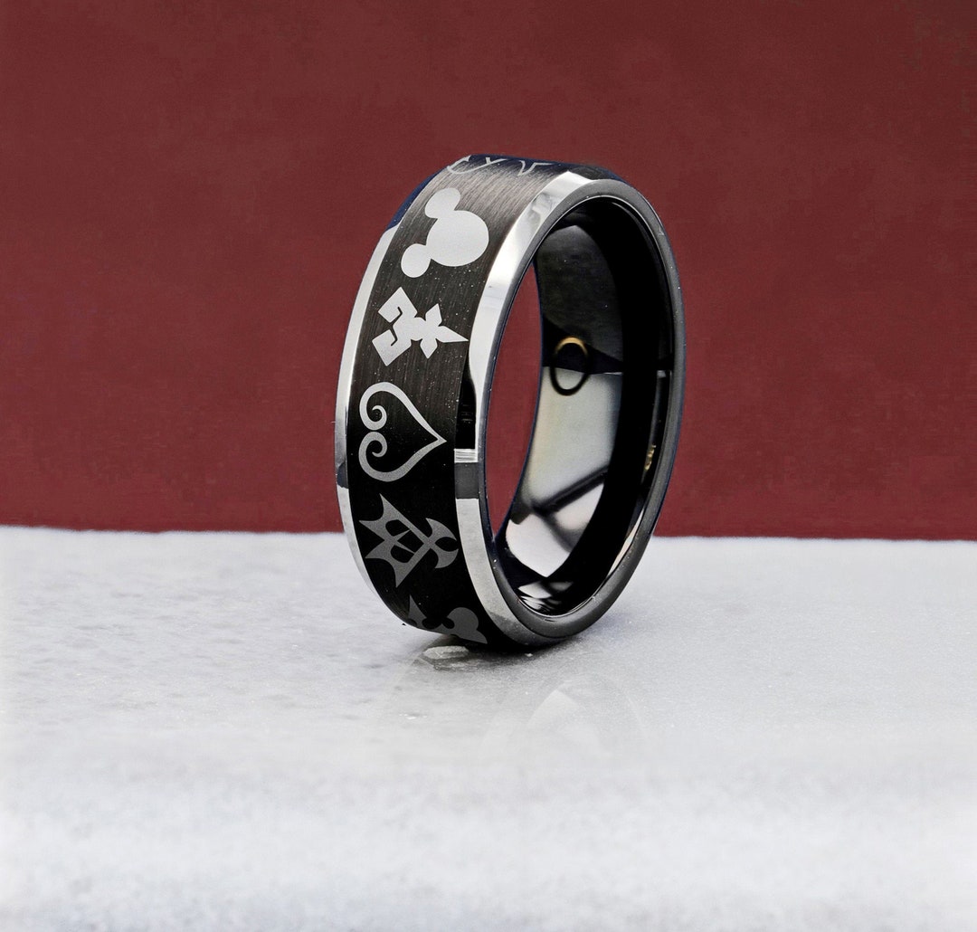 Engraved Alternating Kingdom Hearts Ring, Disney Wedding Ring Kingdom