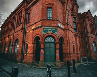 Salford Lads Club, Salford-Druck, Manchester-Druck, die Schmiede, Morrissey, Ordensdruck, Madchester, Urban, Fine Art Print, Architektur