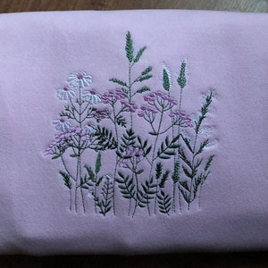 Vintage Flower Crewneck Sweatshirt