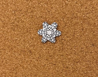 Snowflake Pin | Winter Badge | Christmas Brooch | Minimal Seasonal Pin | Small Handmade Accessory