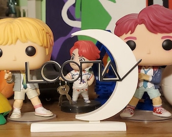 Loona Standee